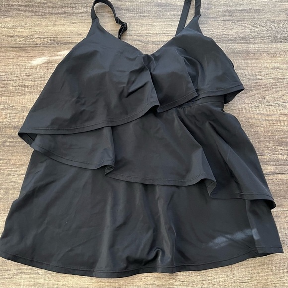 Lane Bryant Swim Top Size 14 - Picture 1 of 8